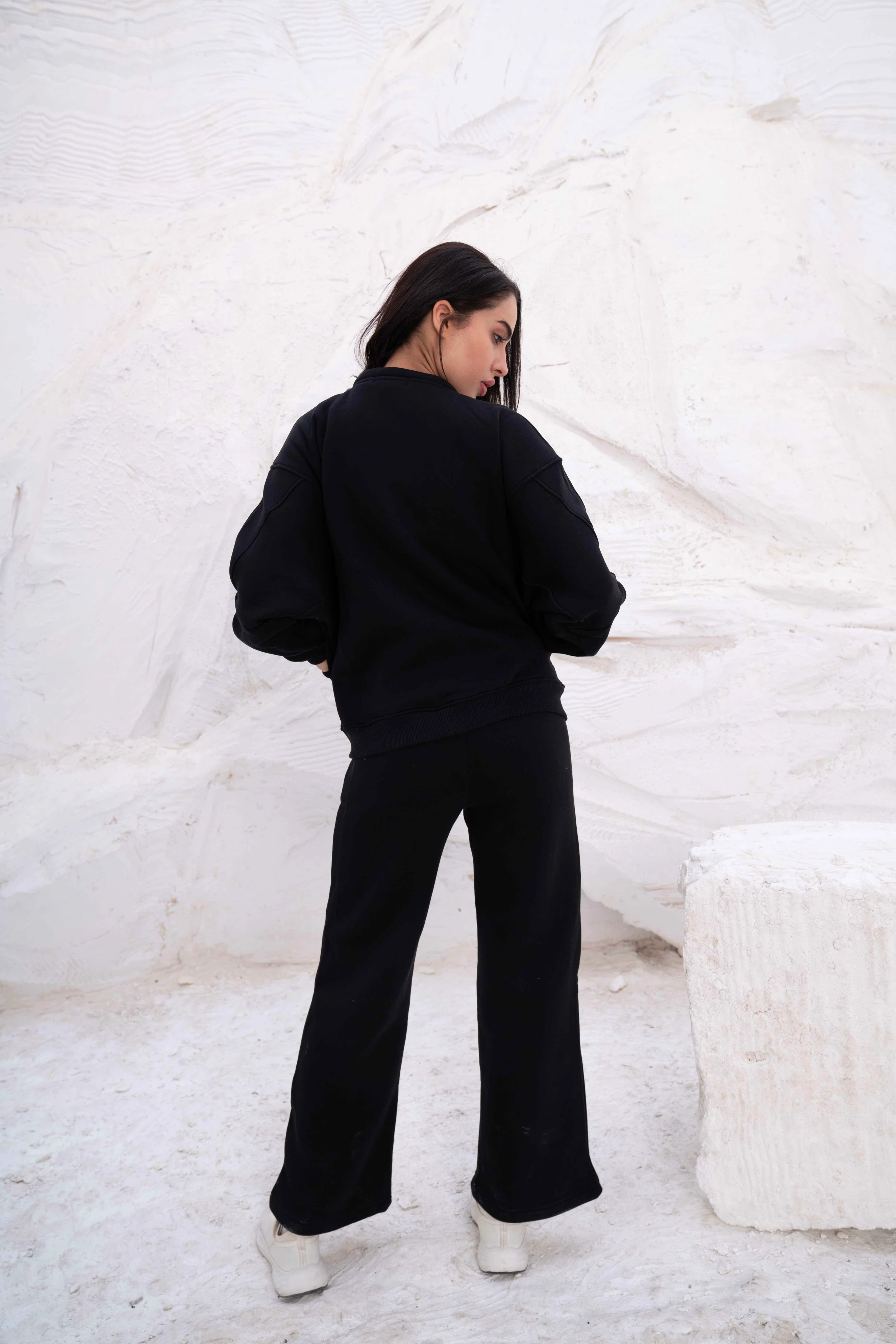 Black Relaxed Fit Tracksuit with High Collar - Image 3