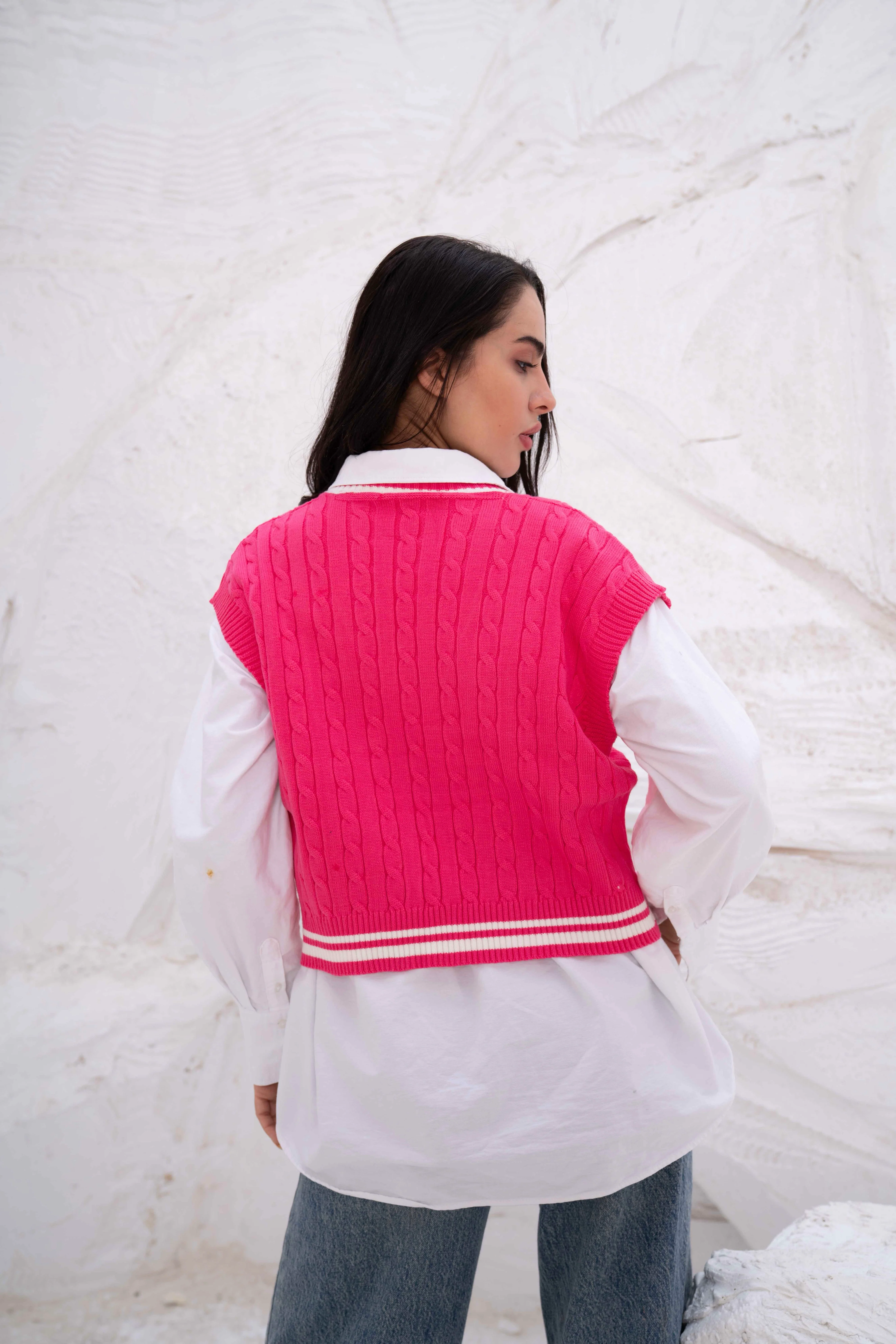 Cable Knit V-Neck Sweater Vest - Image 12