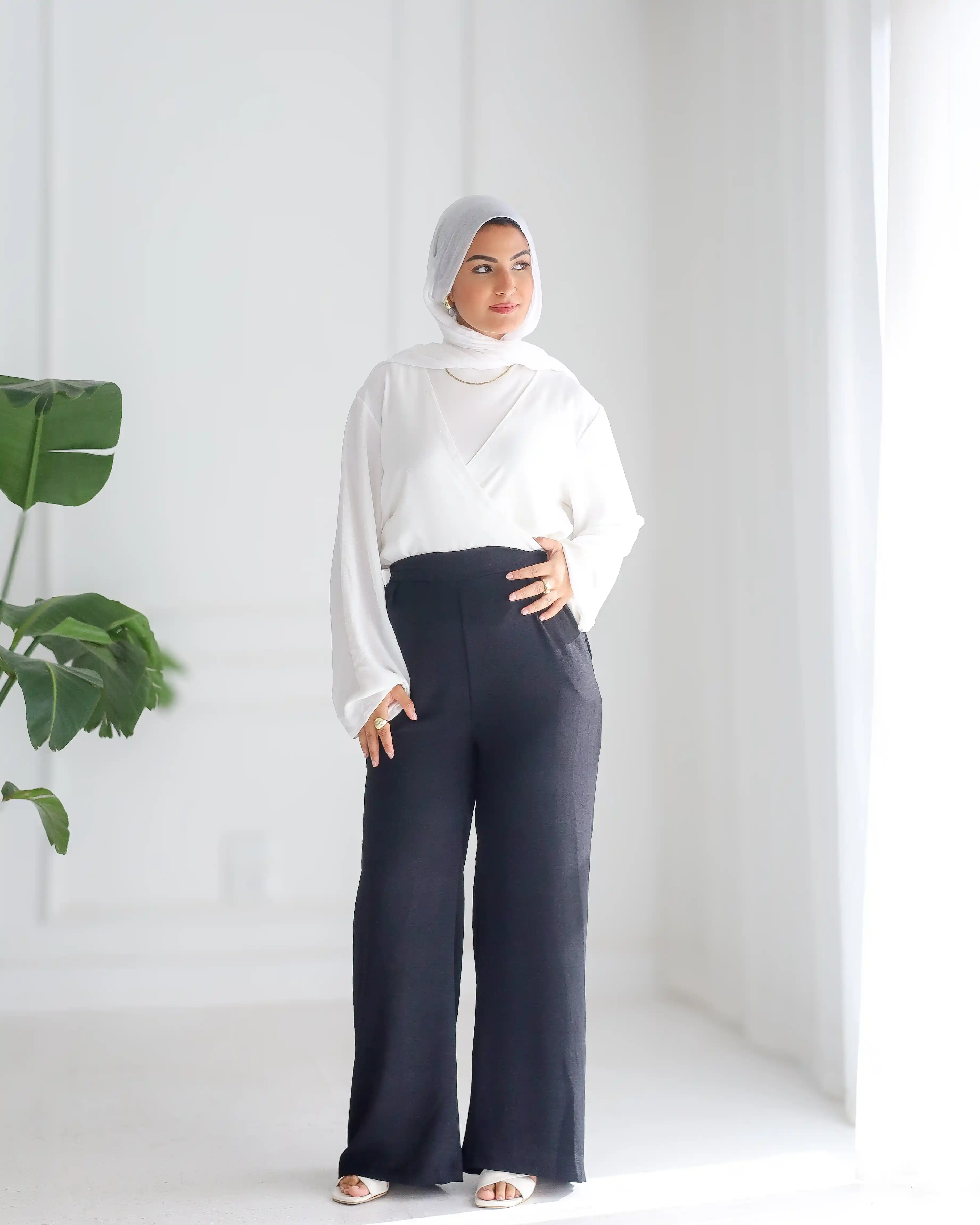 Gumus Crepe Wide-Leg Pants - Image 14