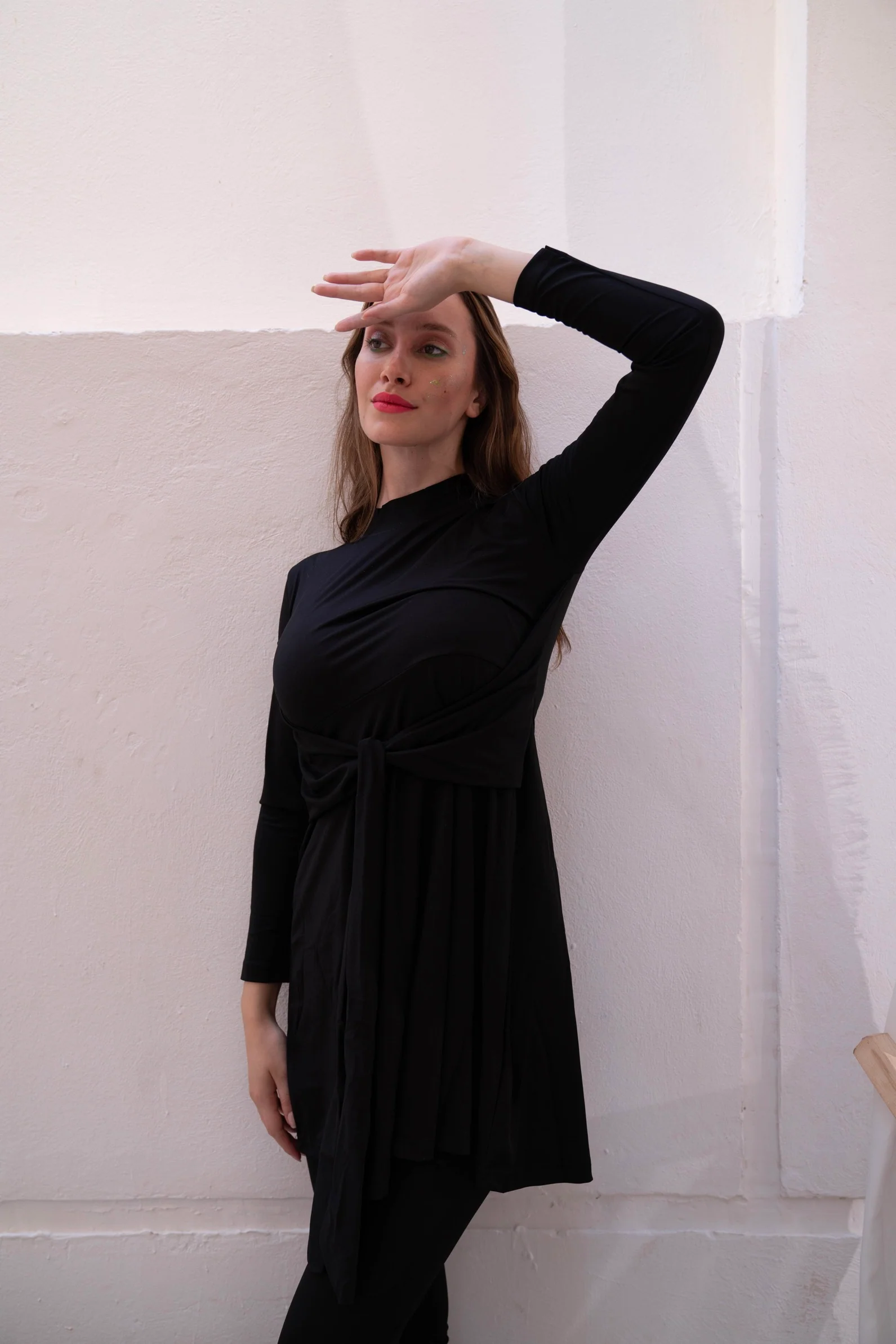 Elegant Noir Gumus Swimsuit - Image 7