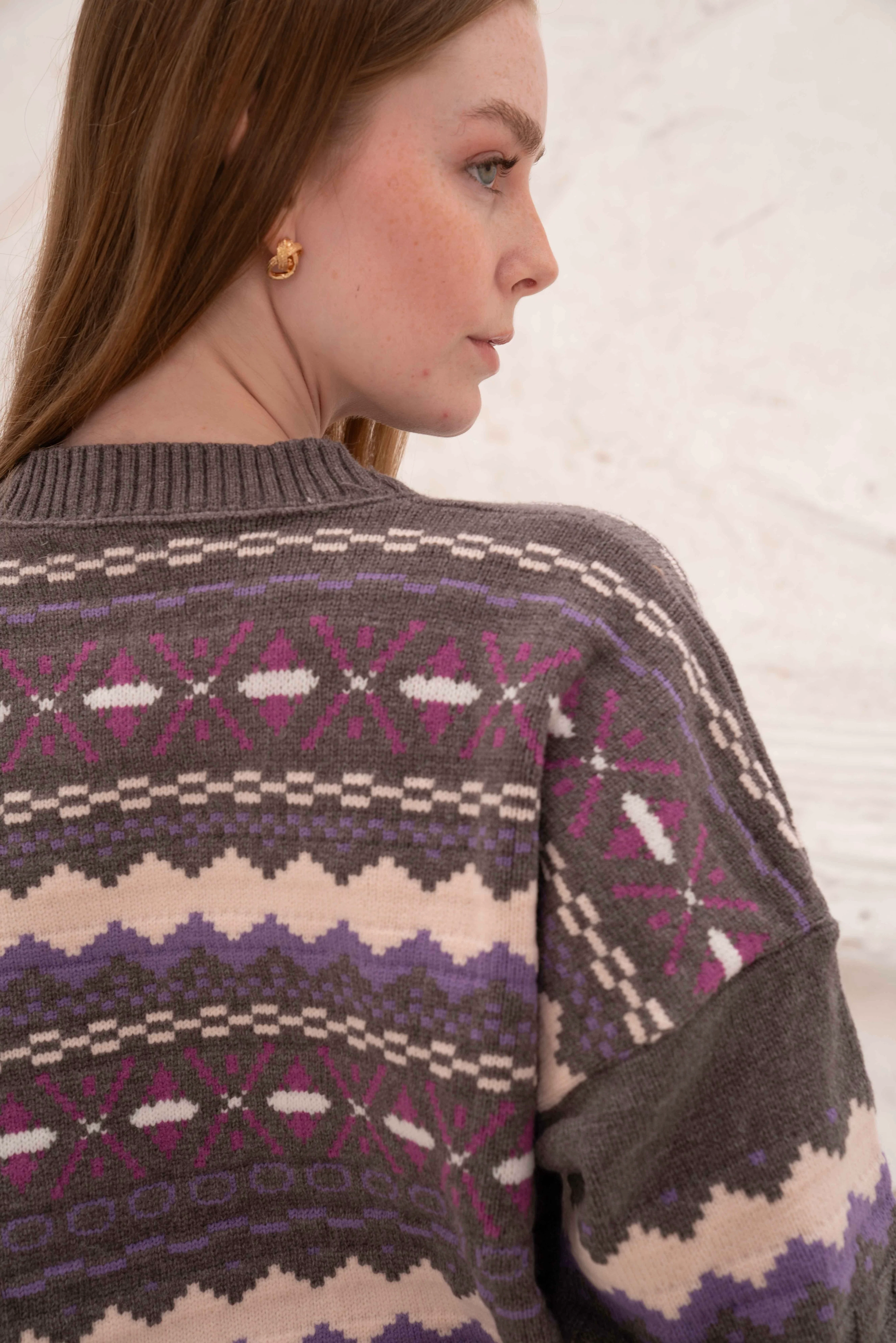 Grey Women’s Patterned Knit Pullover - Image 5
