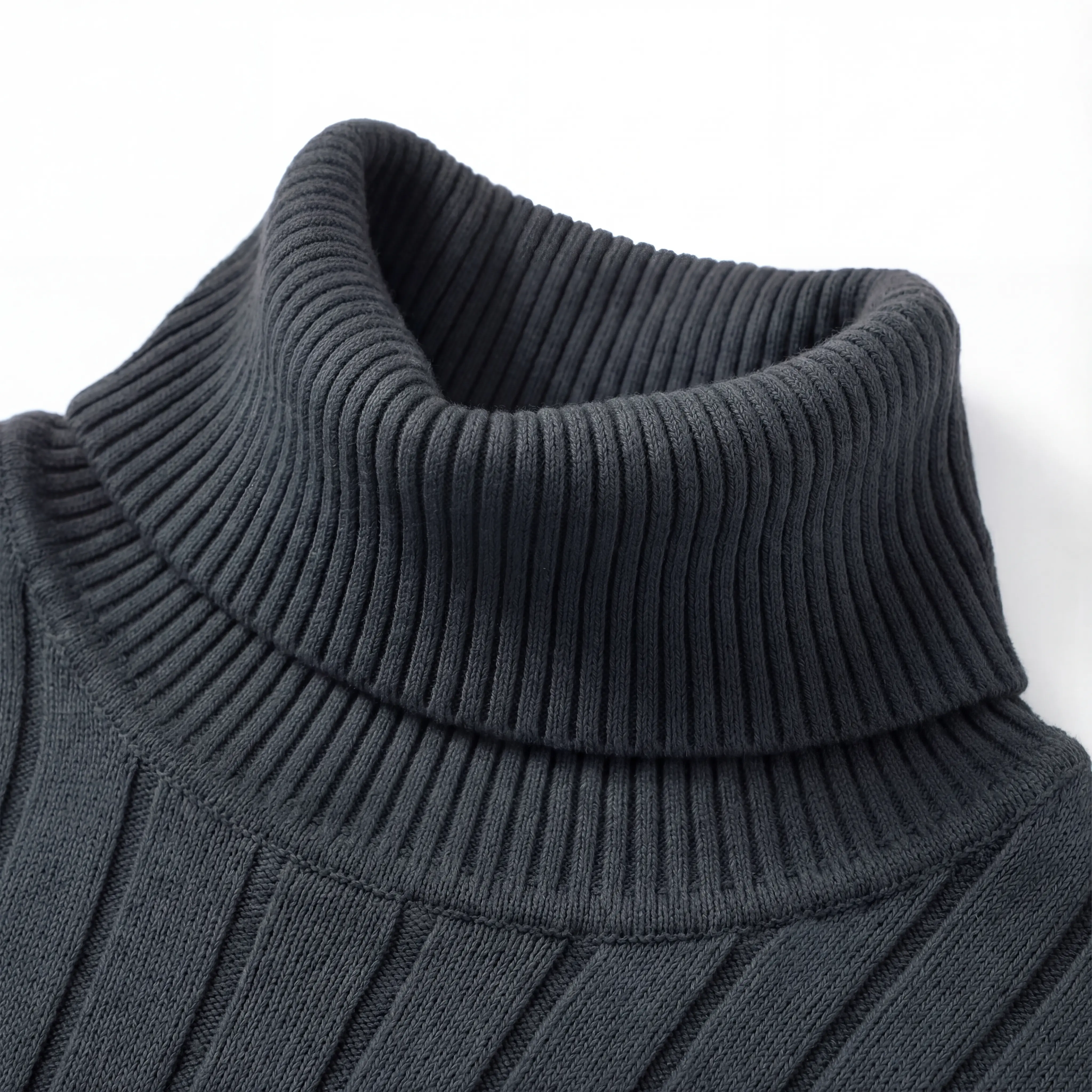 Gumus Cozy Winter Knitwear - Image 7