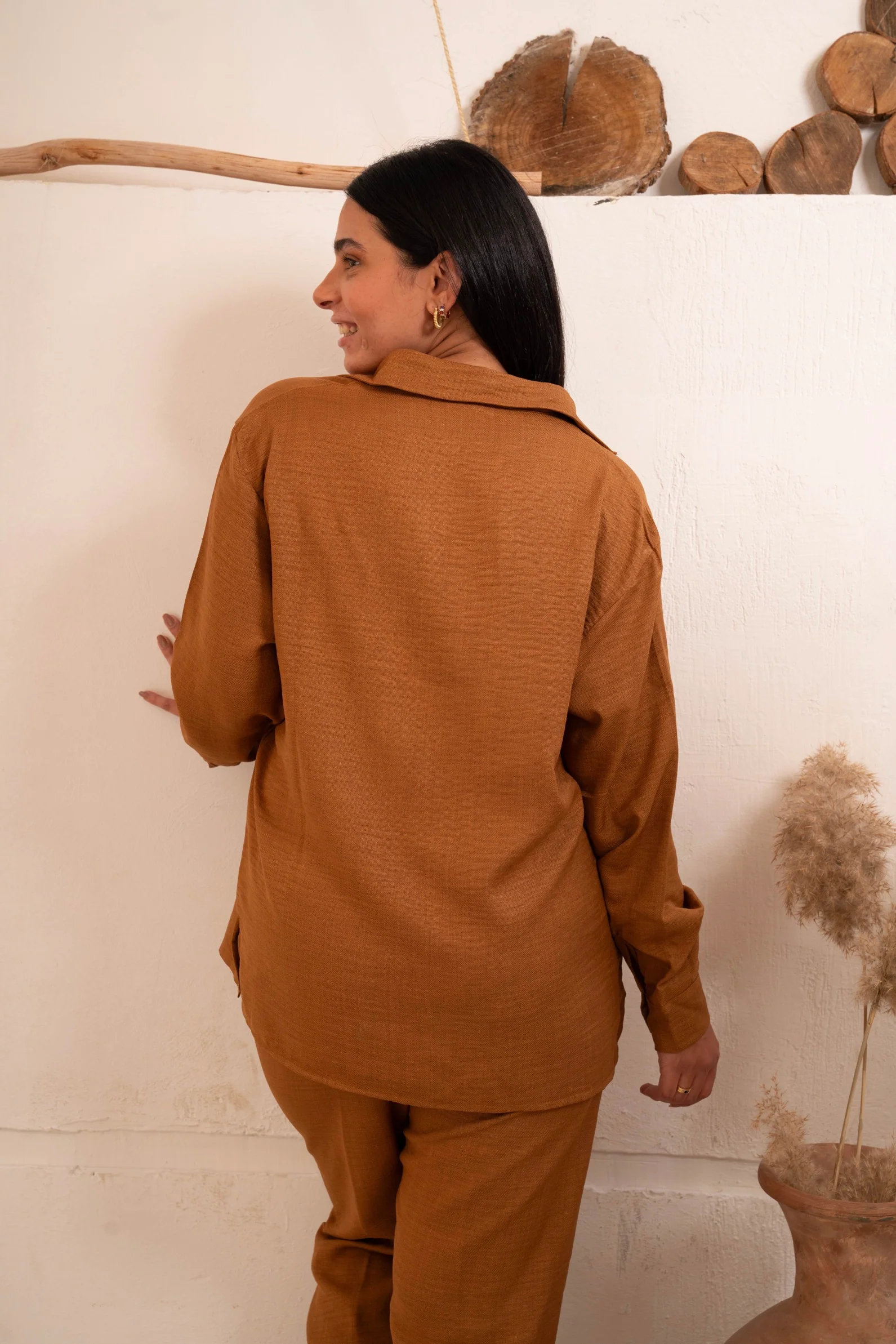 Gumus Linen Caramel Suit - Image 11
