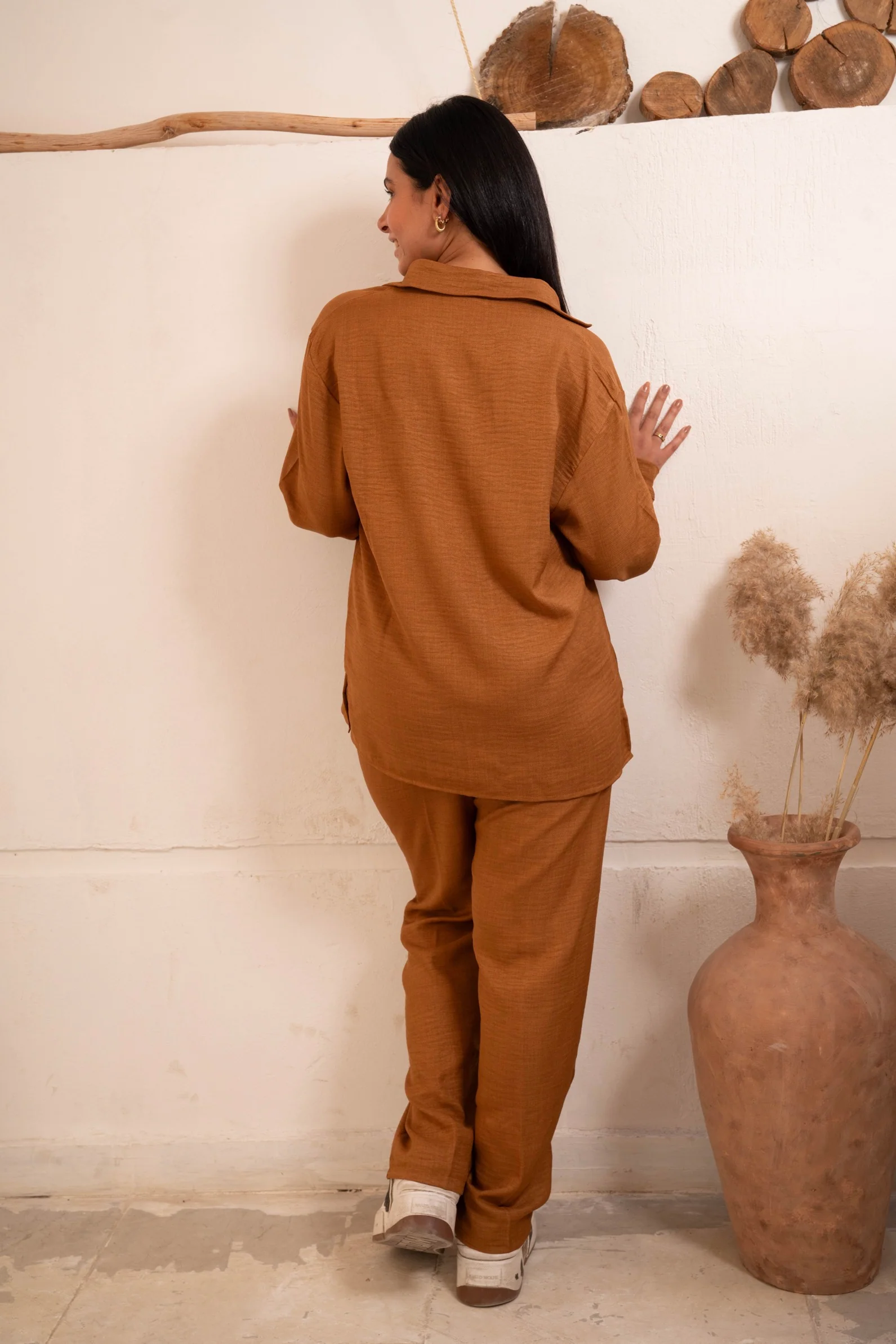 Gumus Linen Caramel Suit - Image 4
