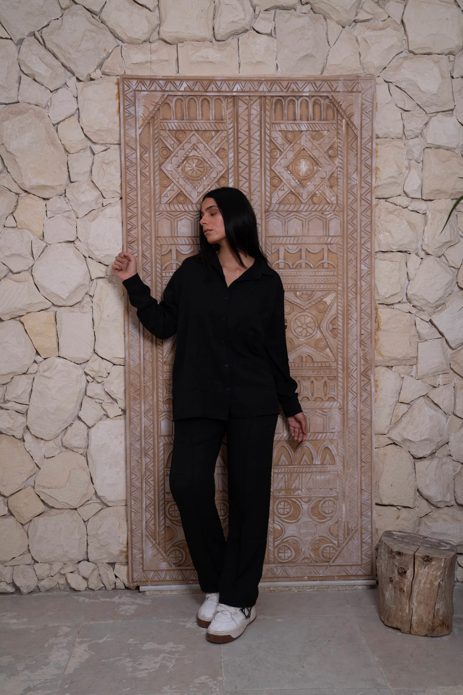 Gumus Linen Black Suit - Image 2