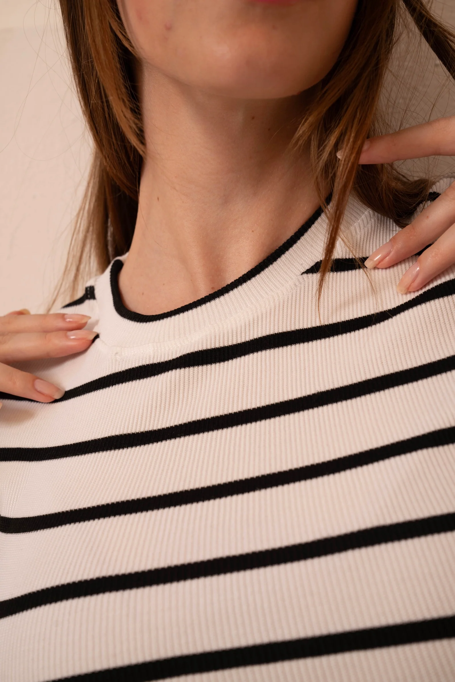 Gumus White Striped Short Sleeve Top - Image 13