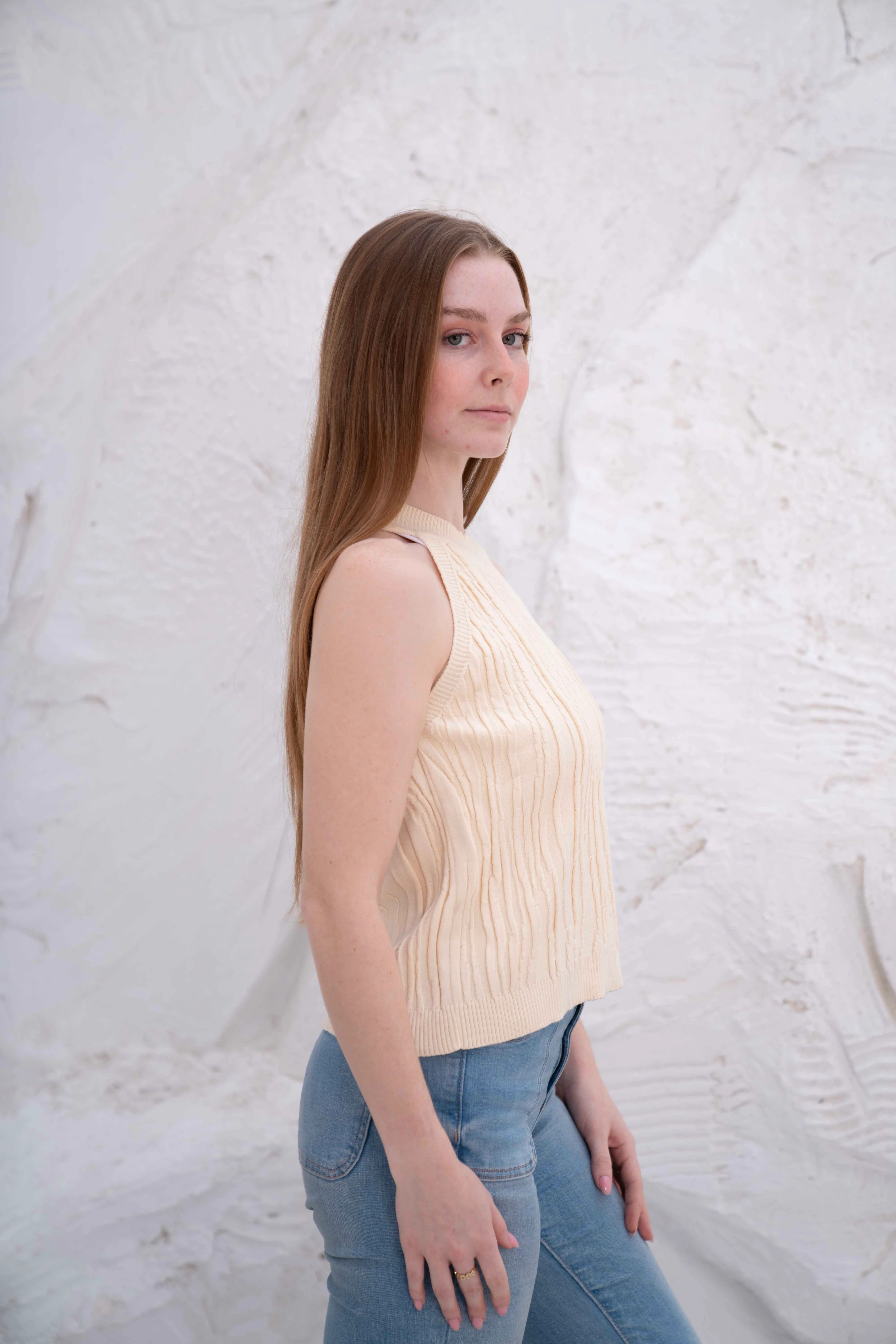 Gumus Sleeveless Ribbed Halter Top - Image 8