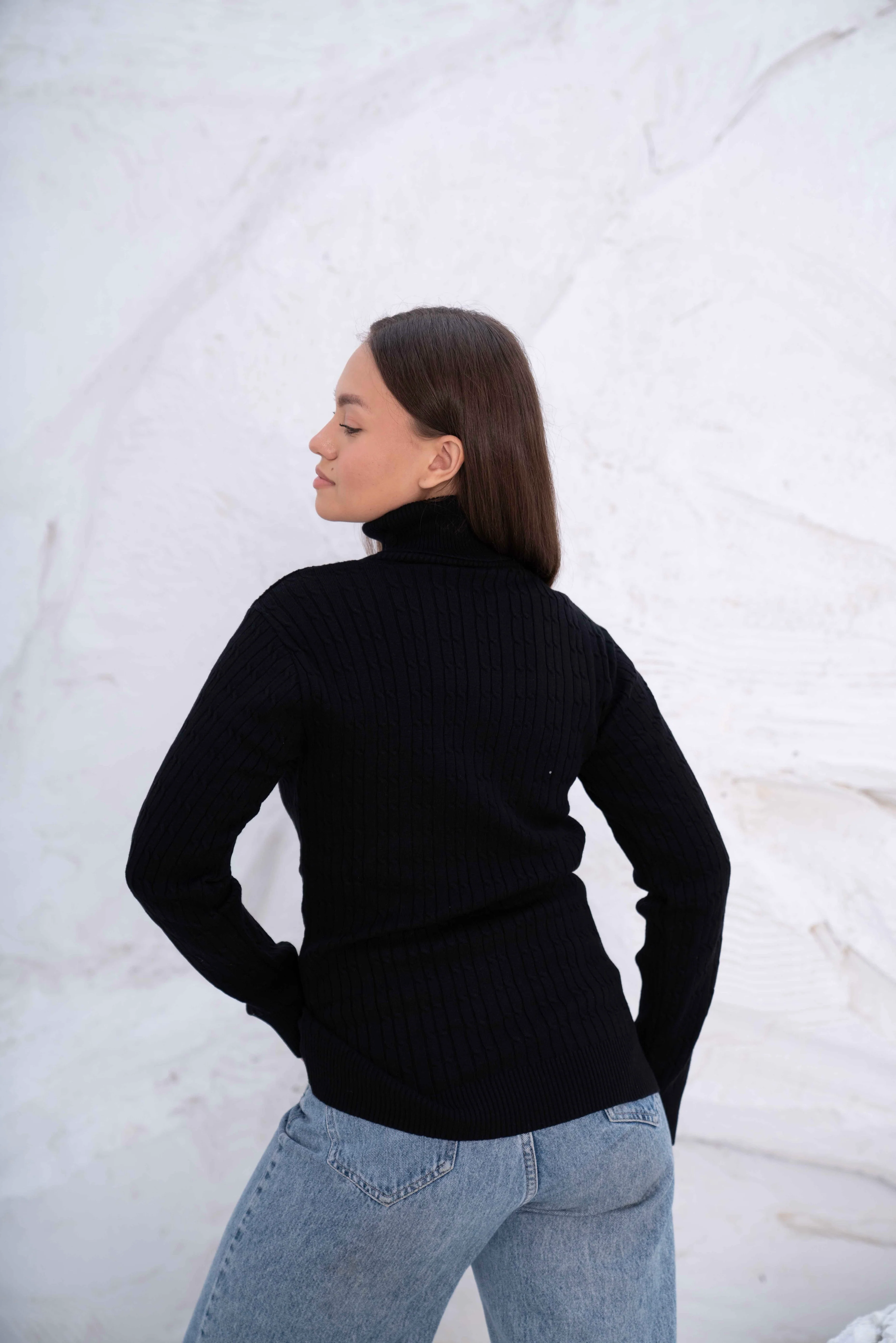 Gumus Stranded Winter Knitwear - Image 11