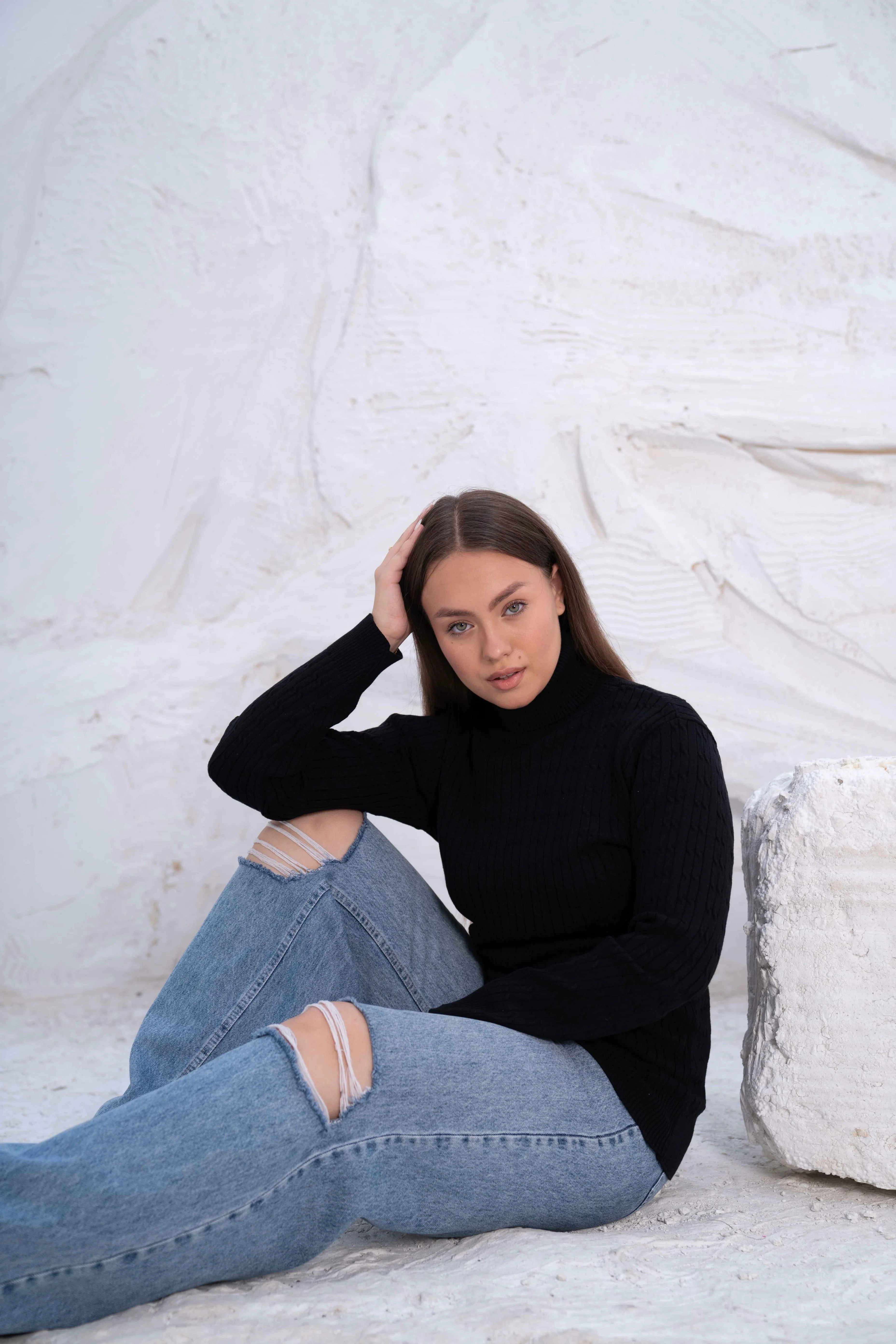 Gumus Stranded Winter Knitwear - Image 8