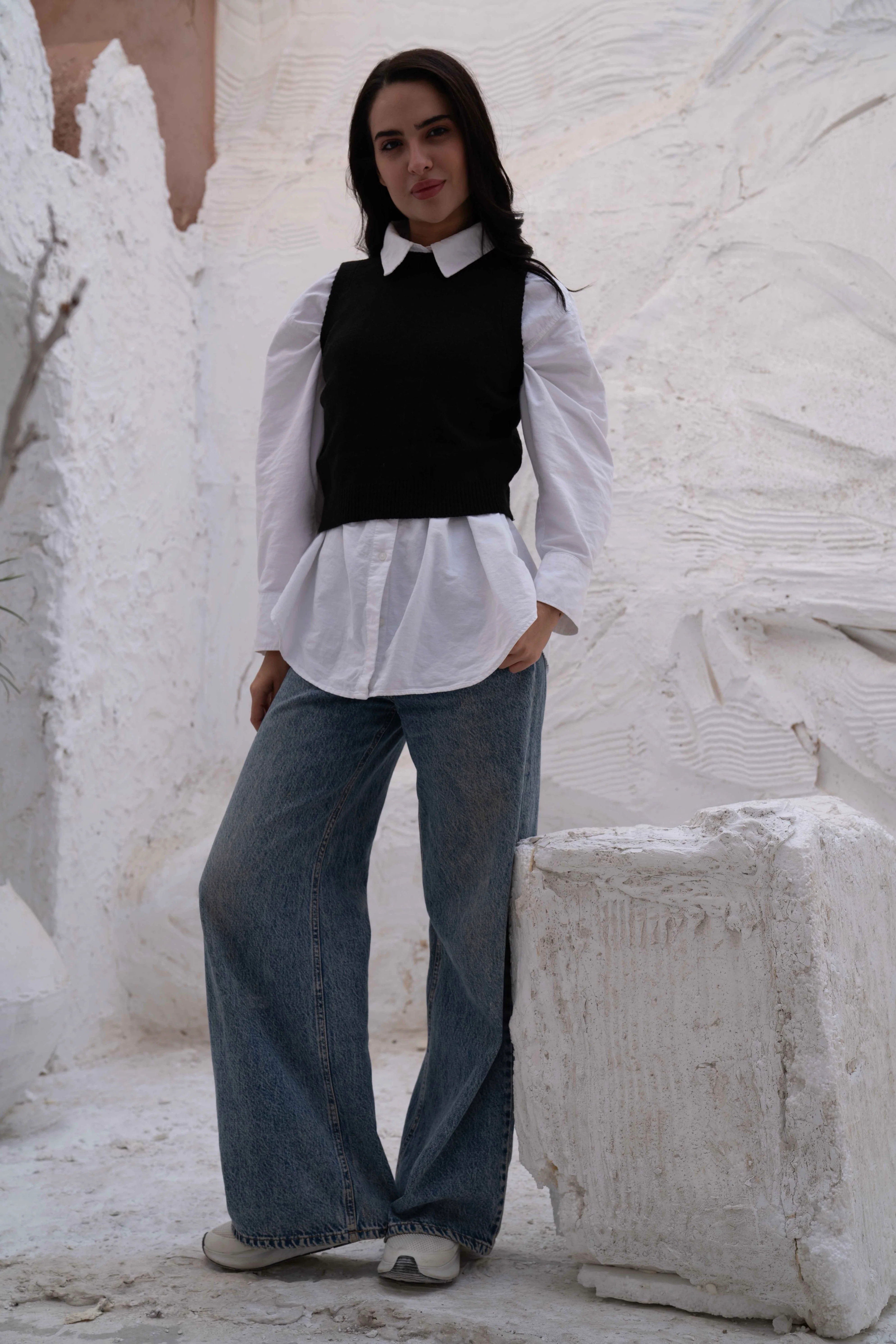 Knitted Women’s Sleeveless Vest - Image 10