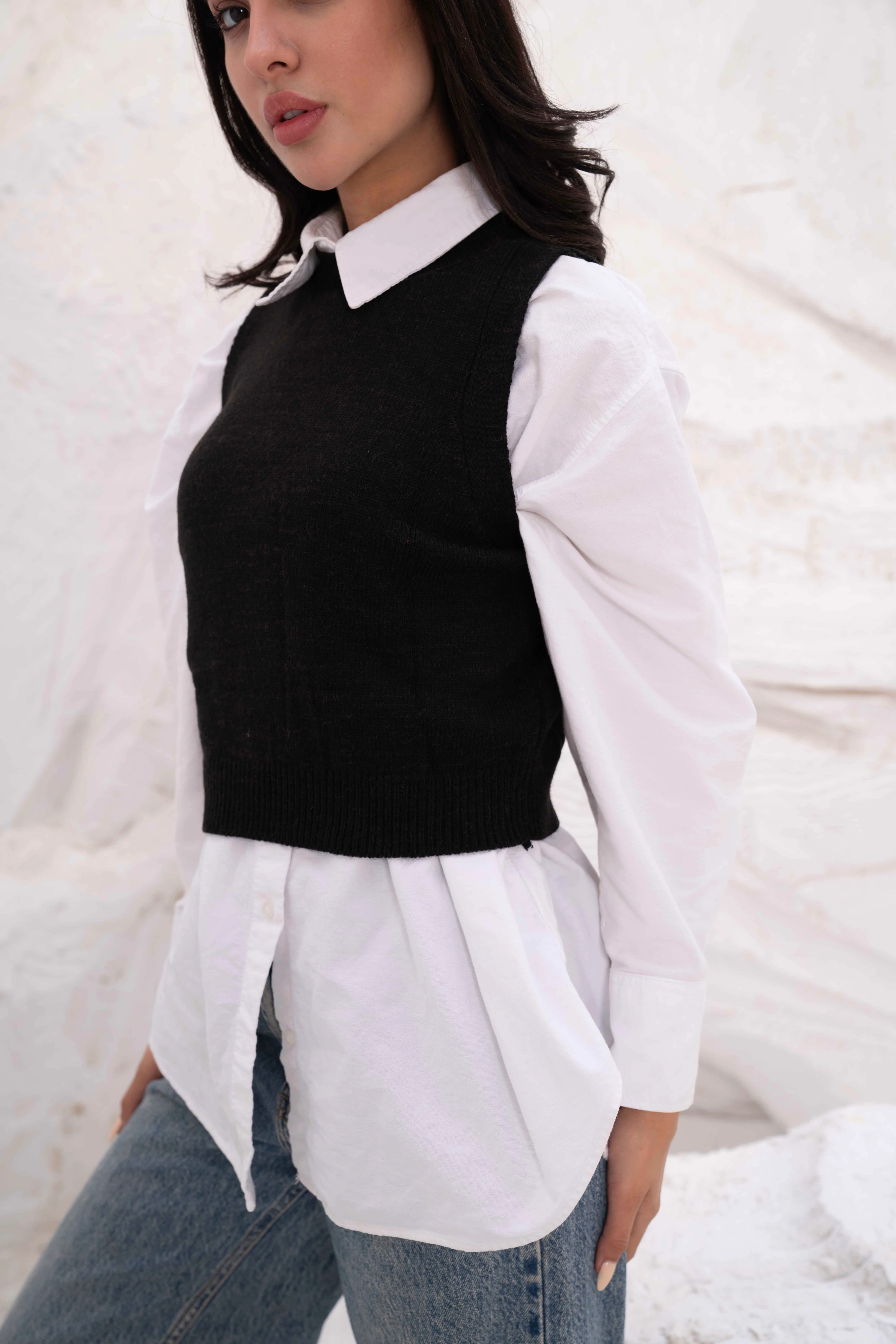 Knitted Women’s Sleeveless Vest - Image 11