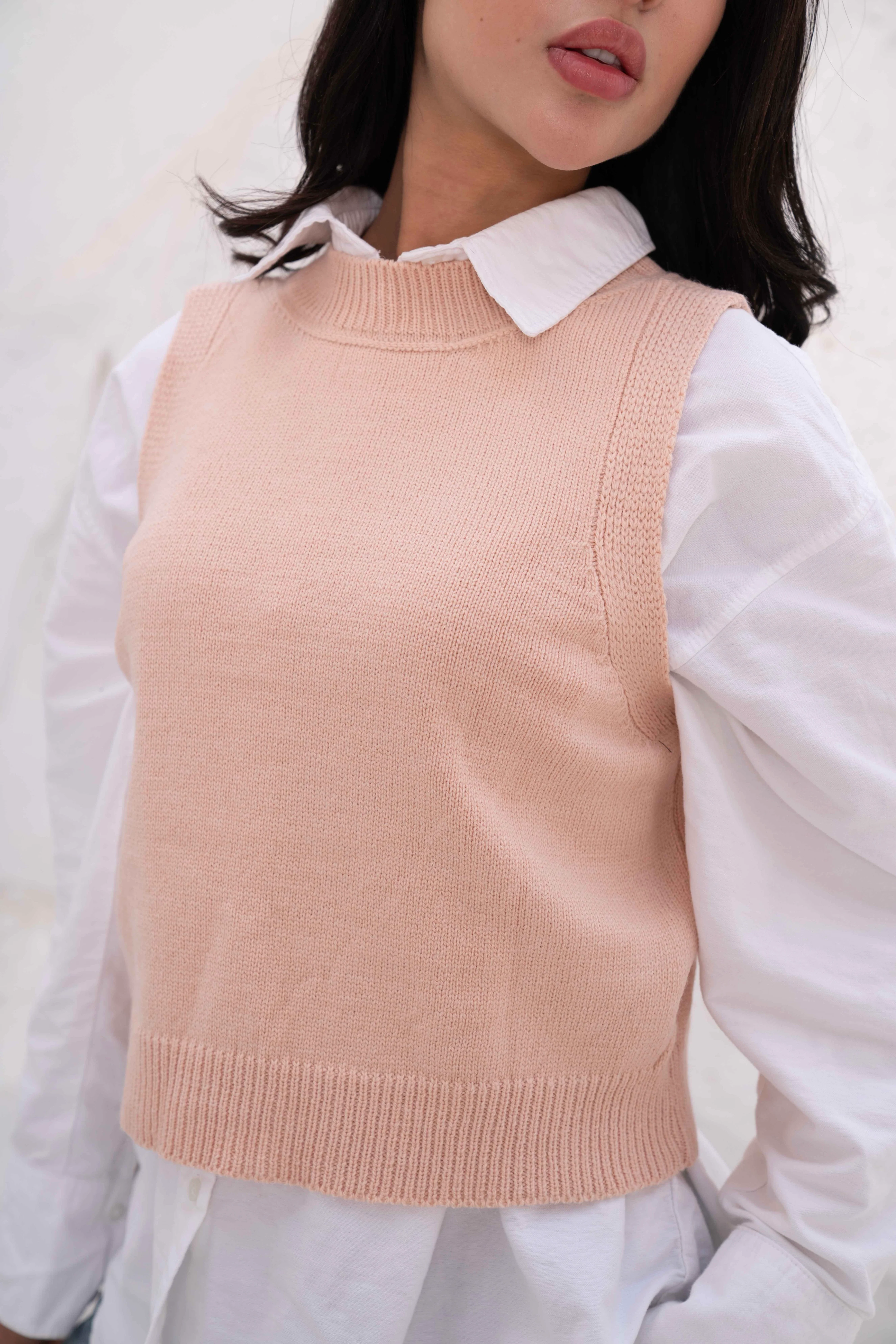 Knitted Women’s Sleeveless Vest - Image 15