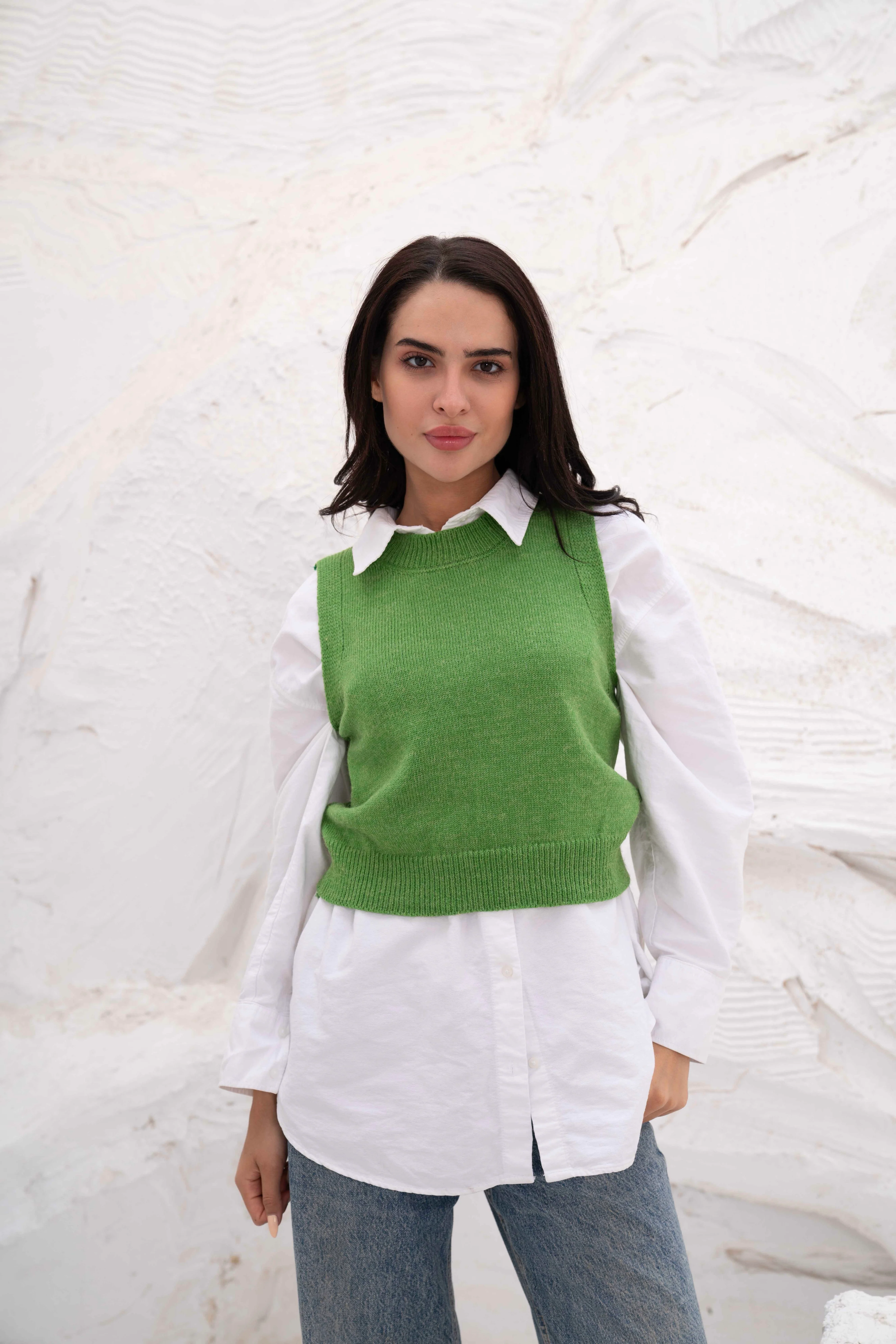 Knitted Women’s Sleeveless Vest - Image 21