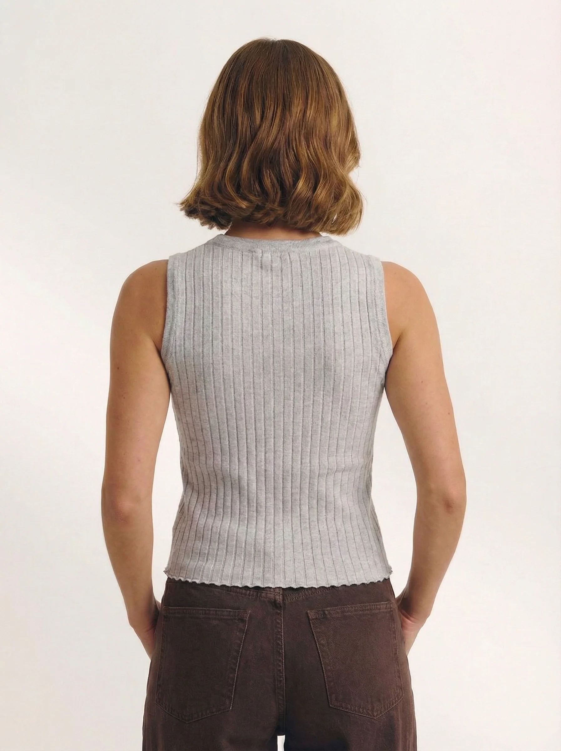 Knitted Wool Sleeveless Top - Image 13