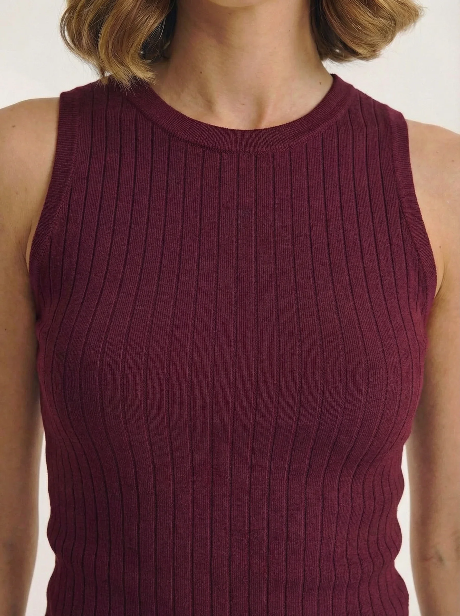 Knitted Wool Sleeveless Top - Image 18