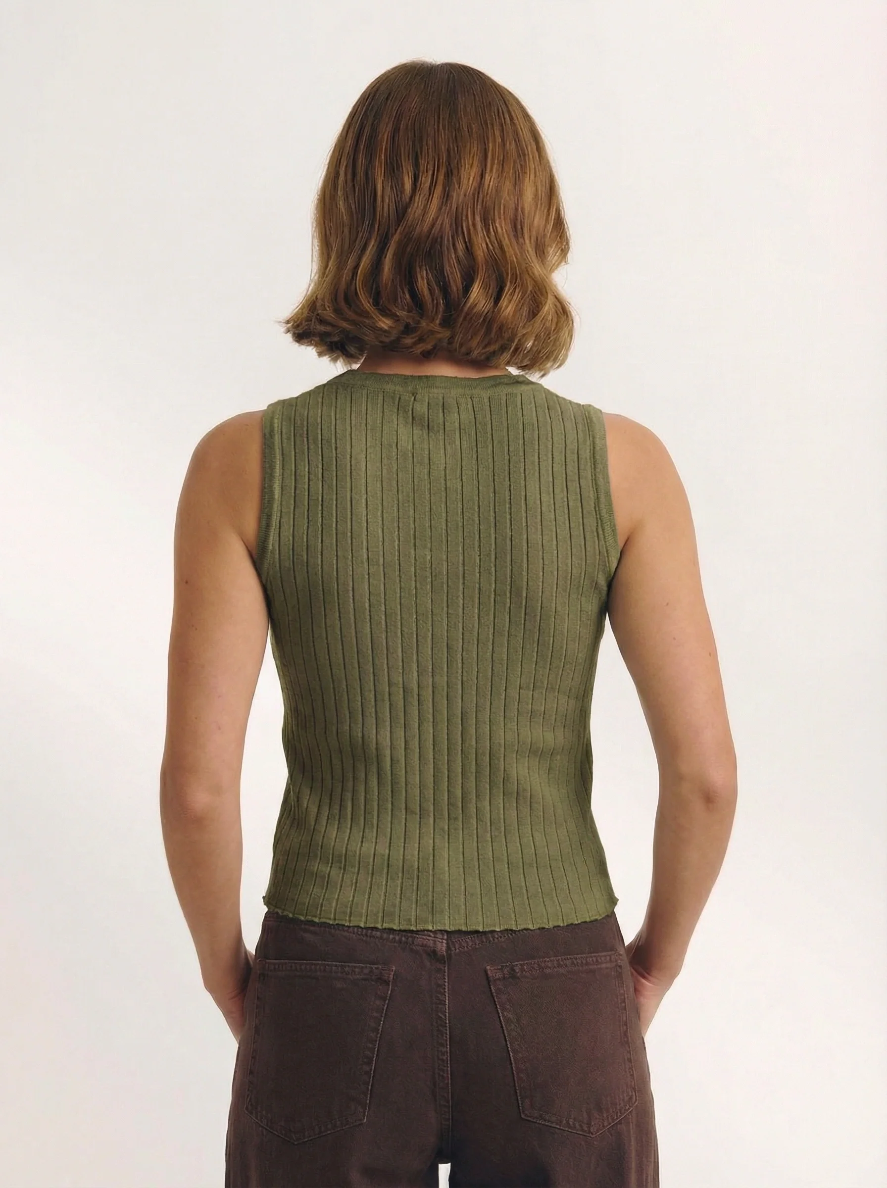 Knitted Wool Sleeveless Top - Image 25