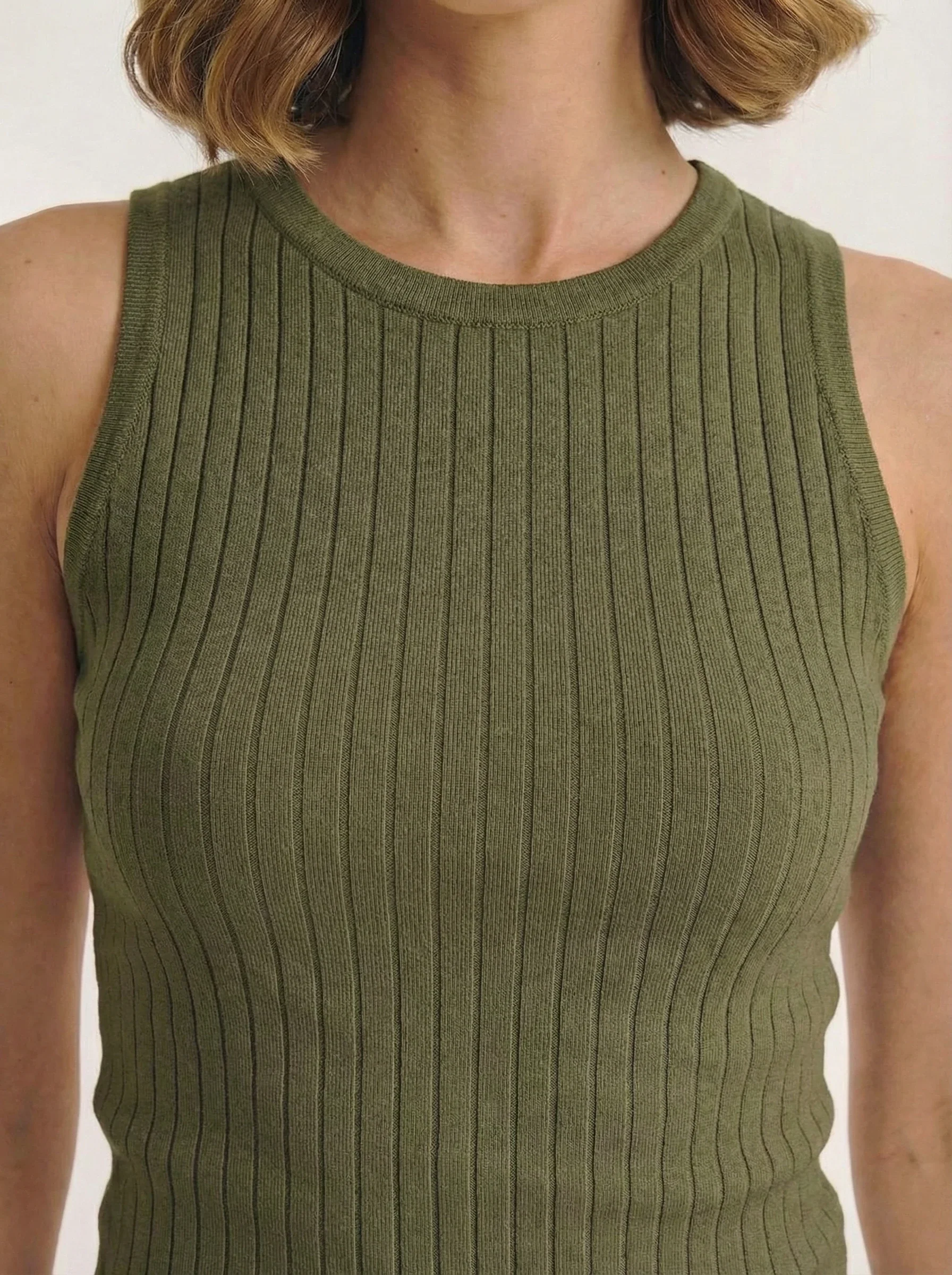 Knitted Wool Sleeveless Top - Image 26