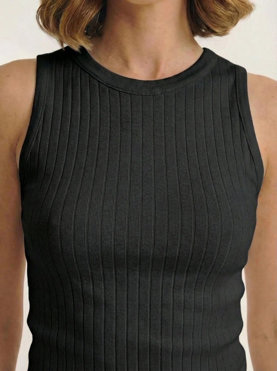 Knitted Wool Sleeveless Top - Image 6