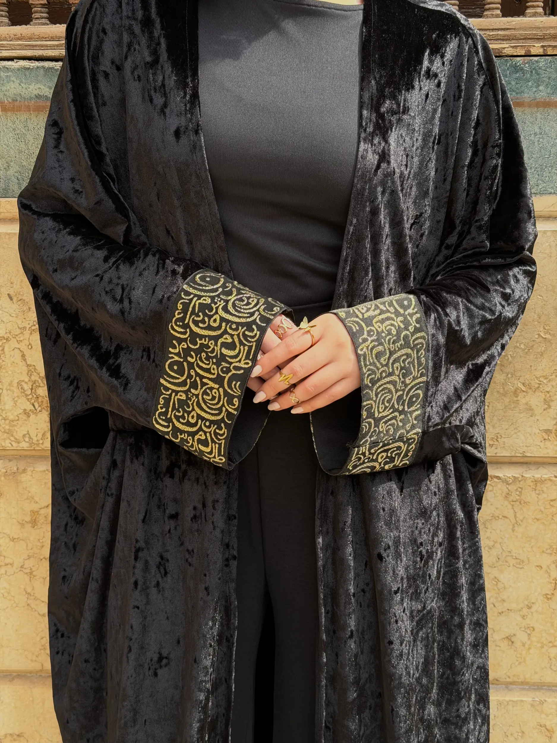 Layali Noir Velvet Abaya - Ramadan - Image 10