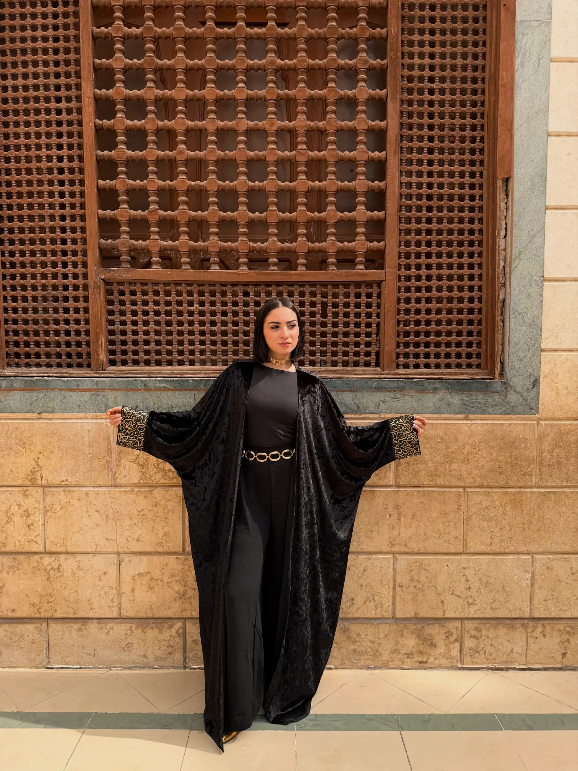 Layali Noir Velvet Abaya - Ramadan - Image 12
