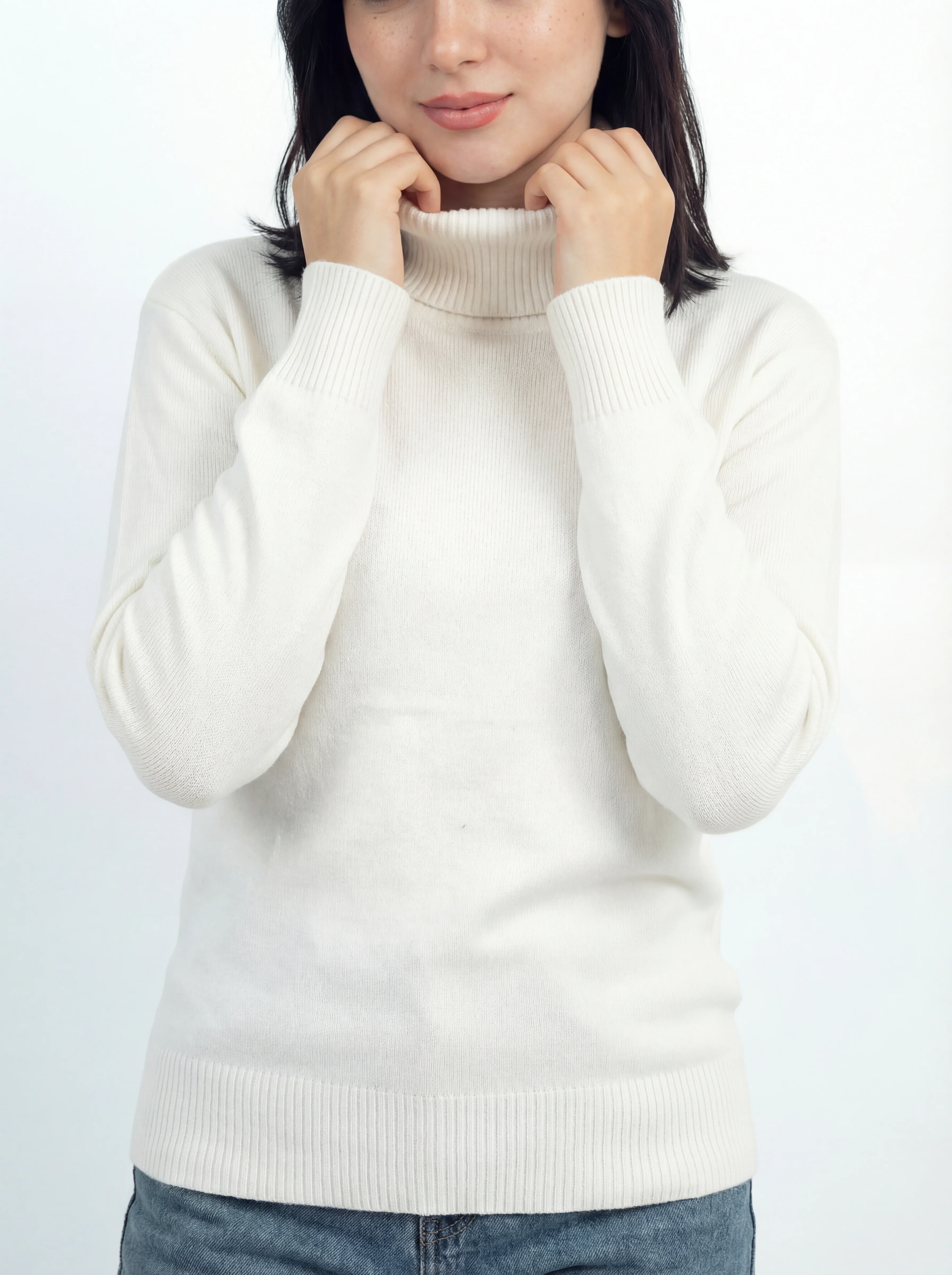 Classic Turtleneck Sweater - Image 5