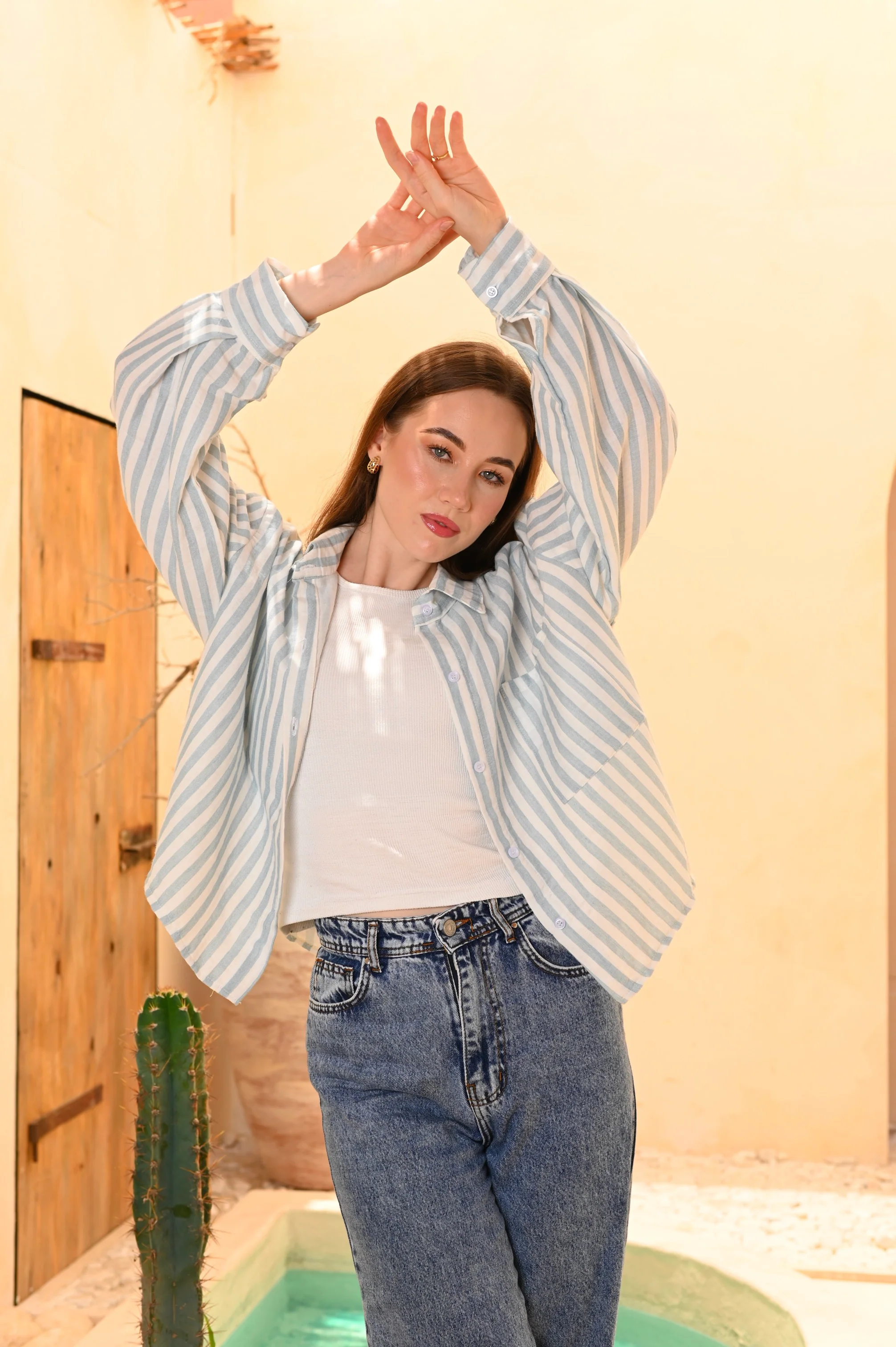 Oversized Striped Linen Shirt - Image 18
